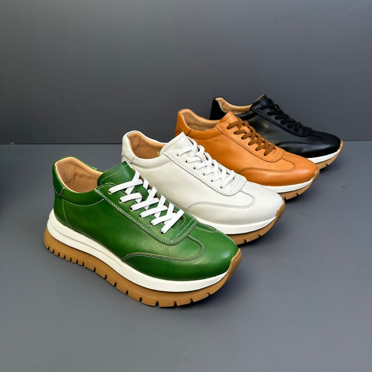 Bequeme Retro-Sneaker für jeden Tag