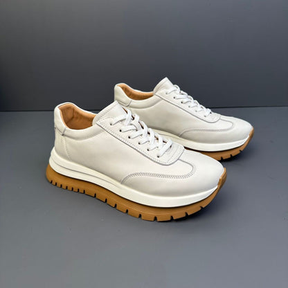 Bequeme Retro-Sneaker für jeden Tag